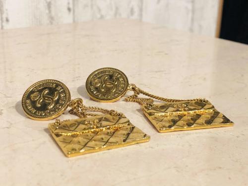 シャネルのマトラッセチェーンモチーフイヤリング