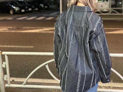 アメリのNEEDLE STRIPE DENIM SHIRT