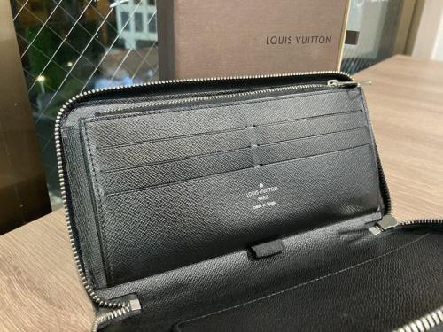 LOUIS　VUITTONのルイヴィトン