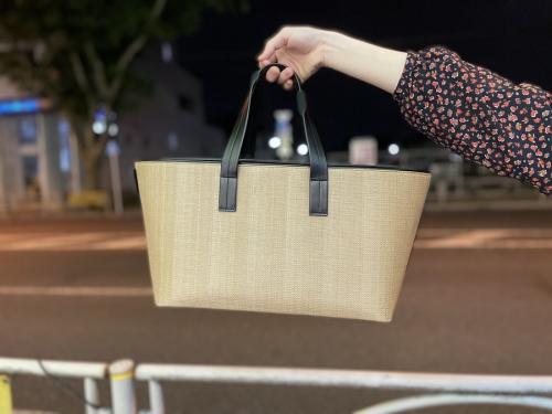 カゴバッグのトレファクスタイル調布国領店