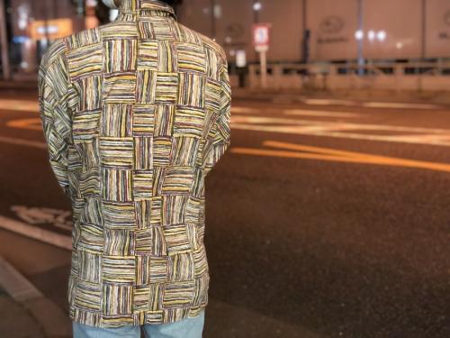 イッセイミヤケの総柄シャツ