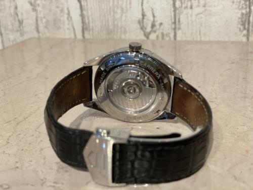 タグホイヤーのカレラ ツインタイム