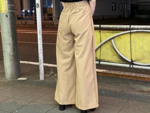 アメリビンテージのTRANSFORM WIDE PANTS