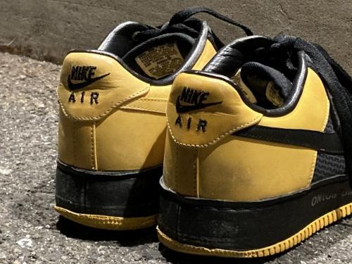 ナイキ×リブストロング×アンディフィーテッドのAIR FORCE 1 LOW SUPREME