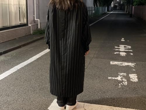 ワンピースのウールスタンドシャツワンピース