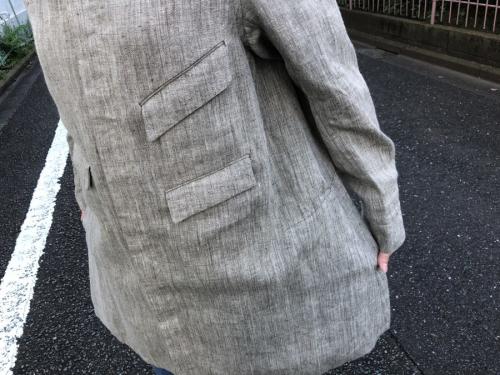 アナトミカのリネンシングルバルカラーコート