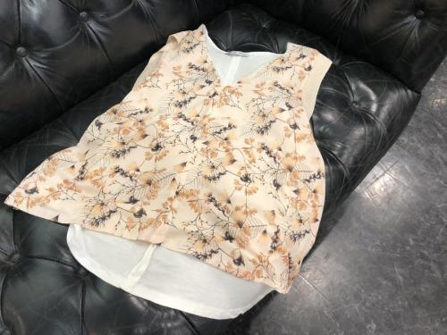 ブラウスのトレファクスタイル調布国領店