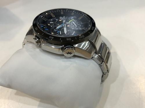 カシオ エディフィスのタフソーラーリストウォッチ