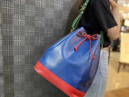 ラグジュアリーブランドのLOUIS VUITTON