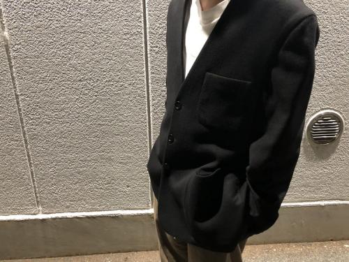 メゾンマルジェラのカシミヤノーカラージャケット
