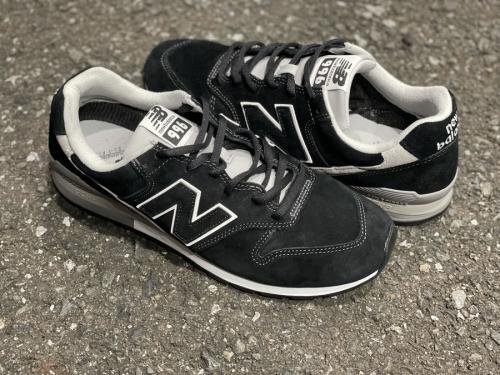 ニューバランスのCM996