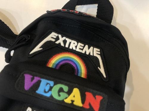 バレンシアガのOVERSIZED MINI BACKPAK