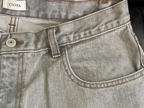 シオタのインディゴ スビンコットン 13,5oz バギーデニム