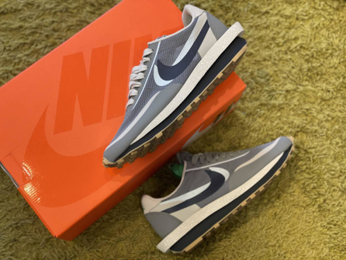 ドメスティックブランドのNIKE × sacai × CLOT