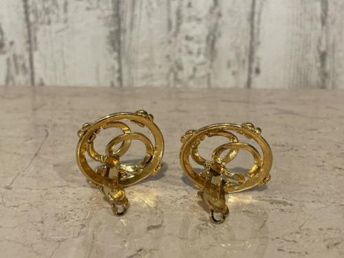 シャネルのココマークイヤリング