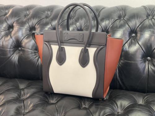 CELINEのセリーヌ