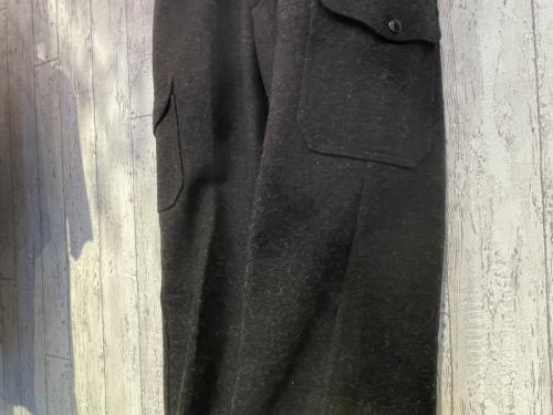 ウールカーゴパンツのトレファクスタイル調布国領店