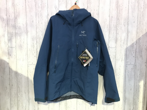 スポーツブランドのARCTERYX