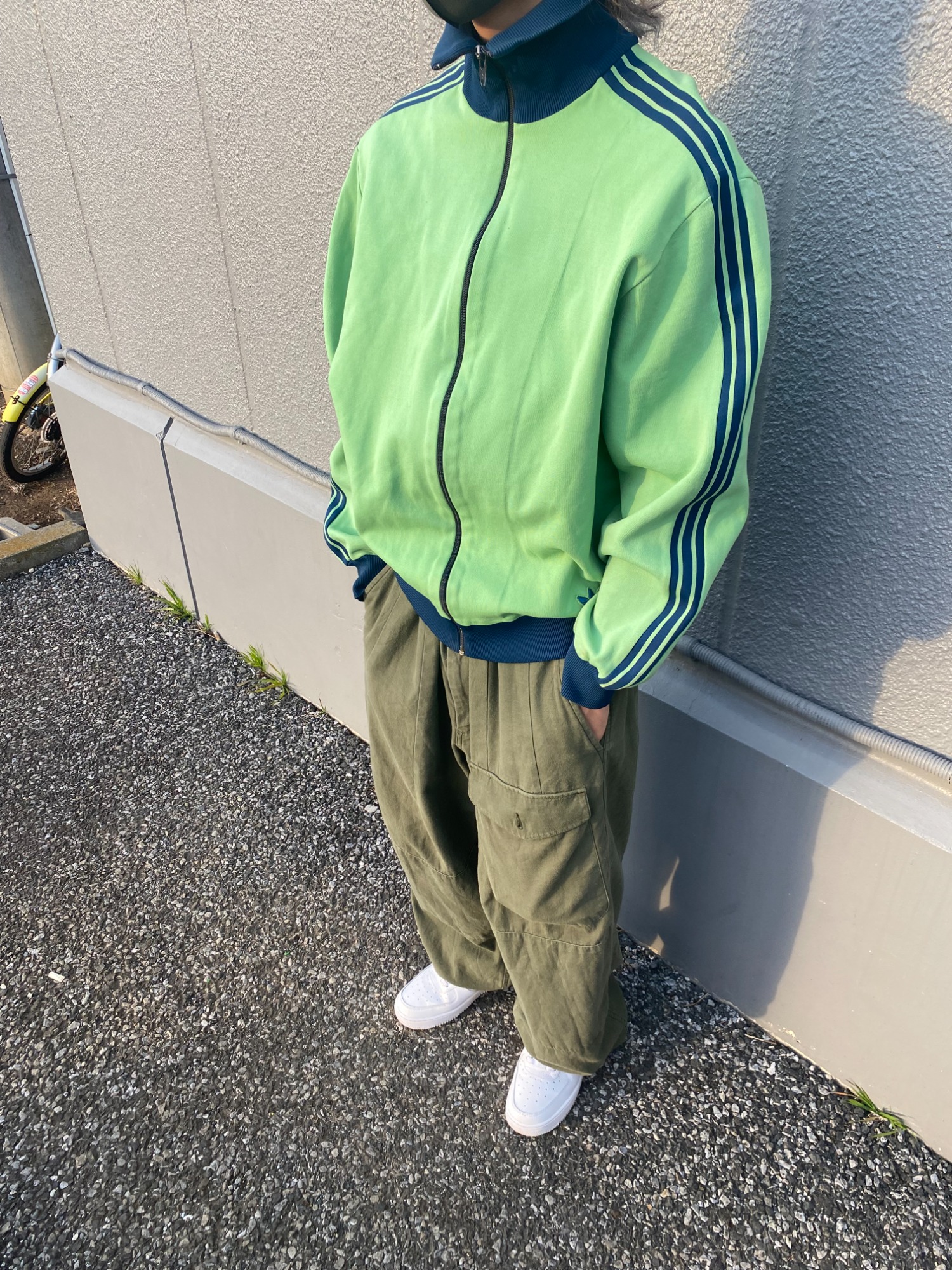 adidas トラックジャケット　80s