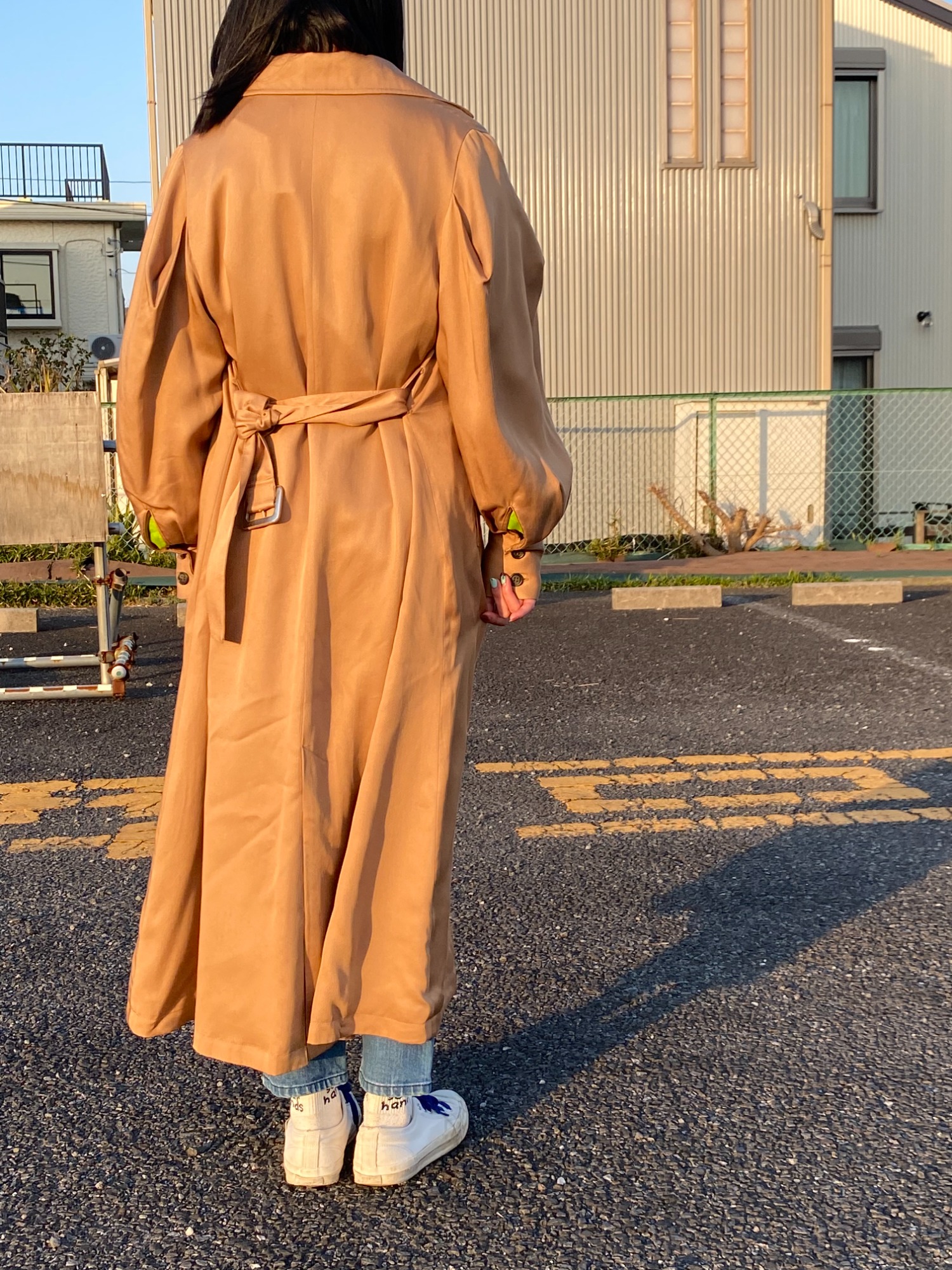 春物買取強化中【AMERI／アメリ】より、PUFF SLEEVE TRENCH COAT