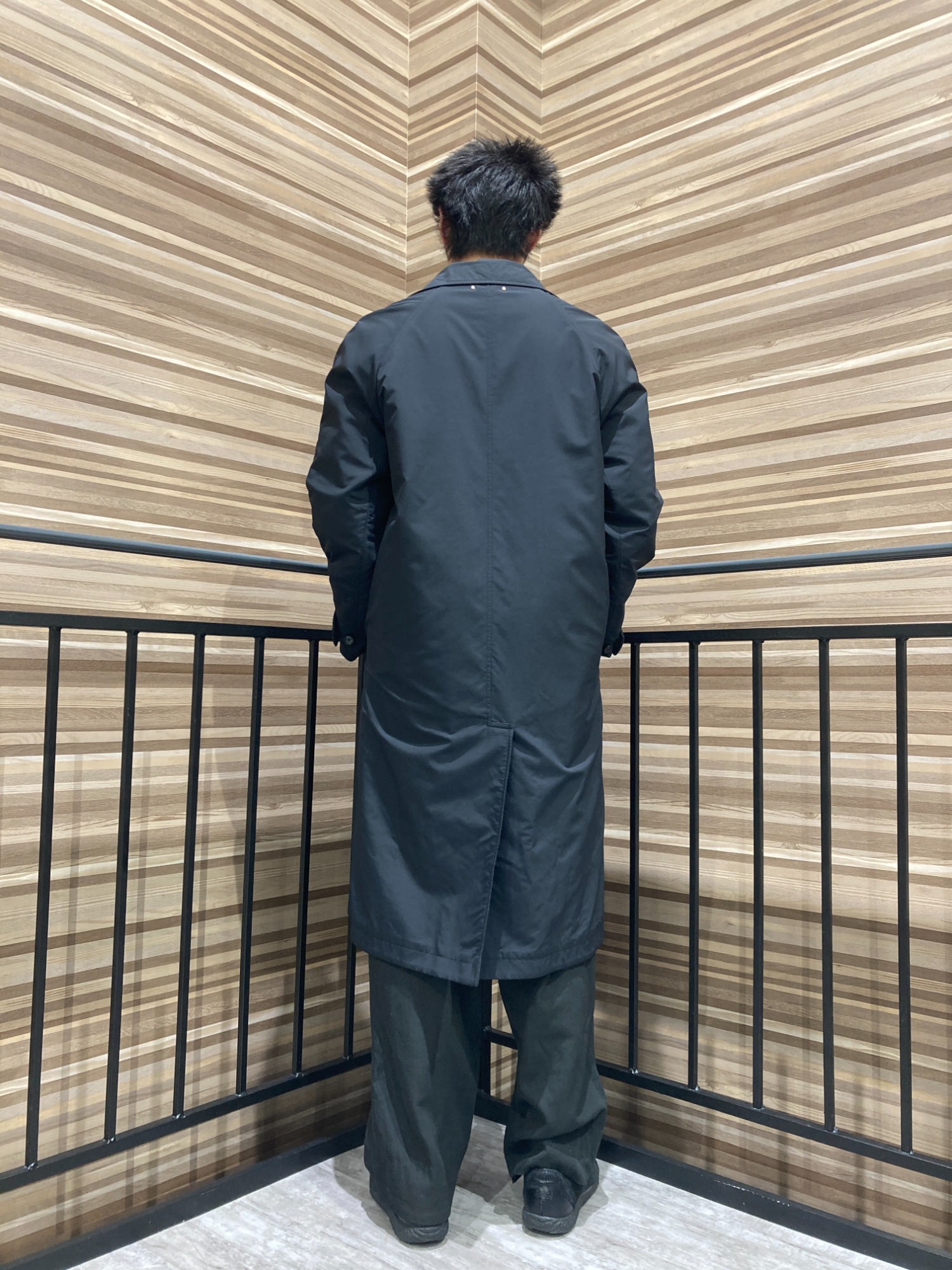LOUIS VUITTON キムジョーンズ カシミア リバーシブル モッズコート 今の季節から春先まで！【LOUIS VUITTON/ルイ ヴィトン】より