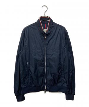 「ラグジュアリーブランドのMONCLER 」