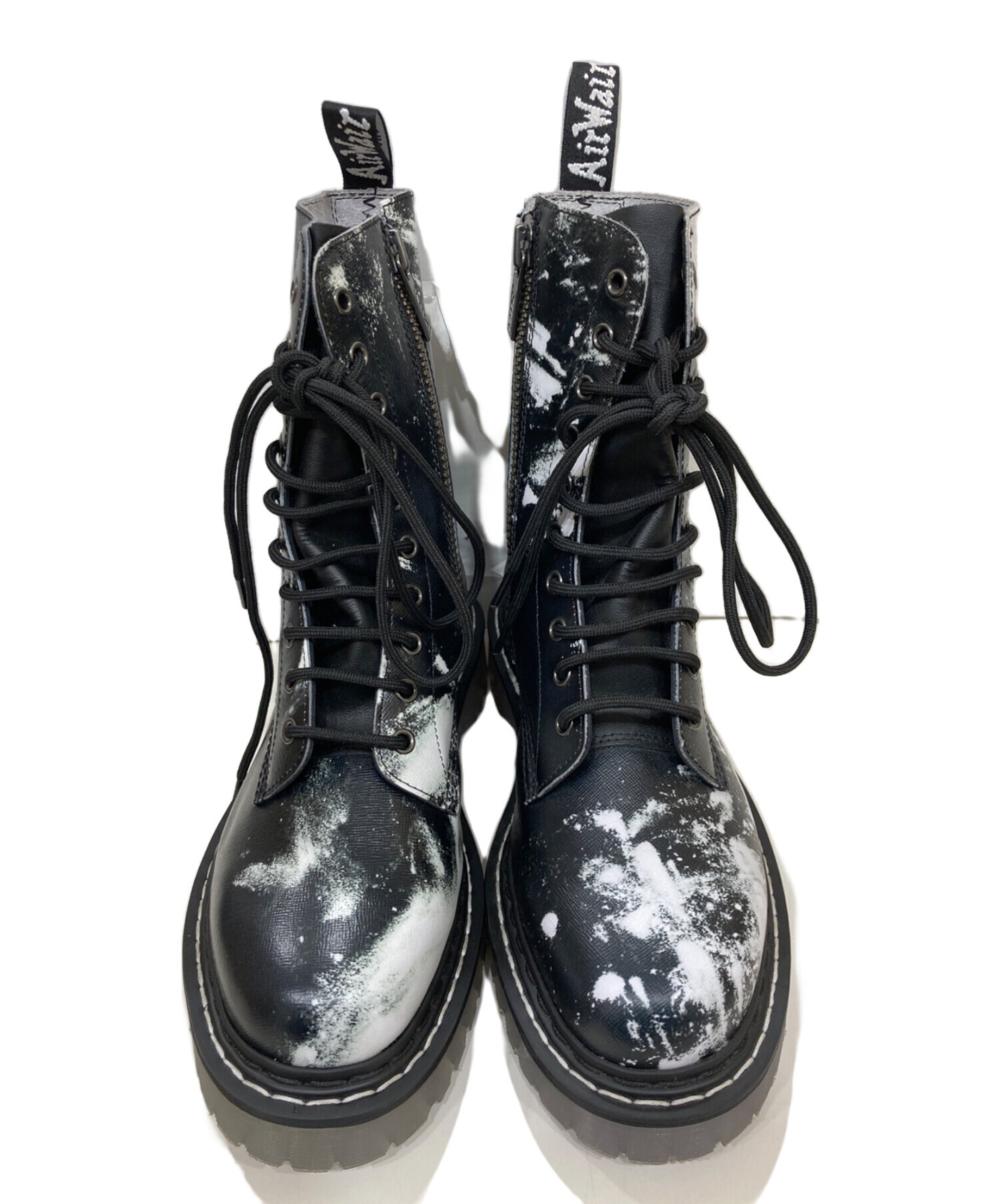 Dr.Martens / ドクターマーチン】10ホールブーツ|足元から個性を主張 