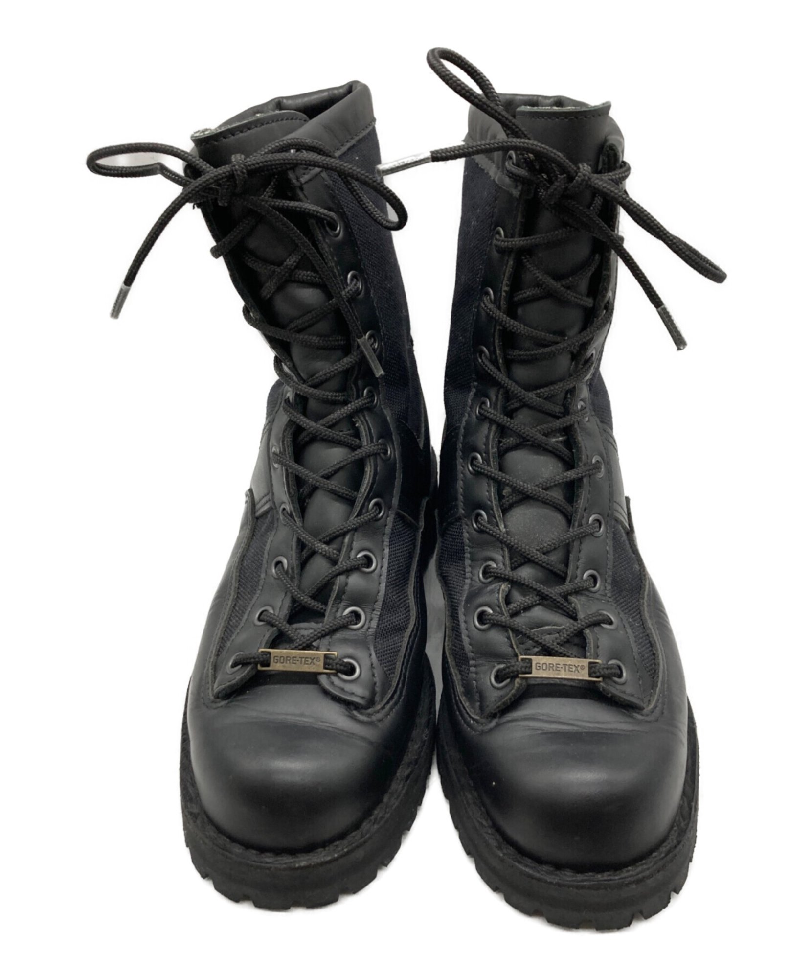 Danner / ダナー】 ACADIA|悪天候もものともしないタフな機能美を纏っ 