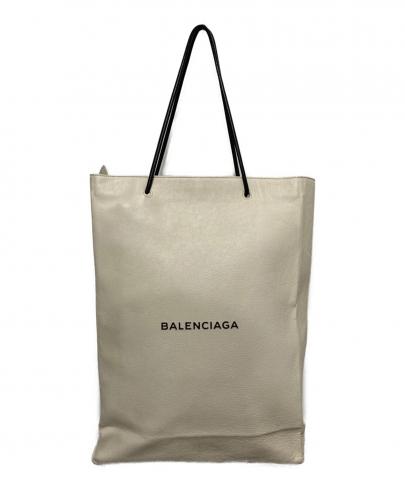 「ラグジュアリーブランドのBALENCIAGA 」