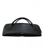 PRADA / プラダ】レザー切替ワンショルダーバッグ | 都会的な日常を