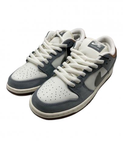 「スニーカーのNIKE SB 」