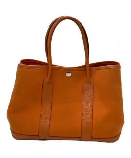 「ラグジュアリーブランドのHERMES 」