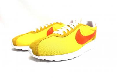 「ナイキのNIKE 」