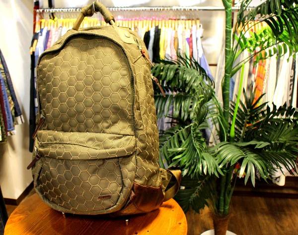 VISVIM BALLISTIC 22L HEXAGON 入荷！ [2014.08.11発行]｜トレファク