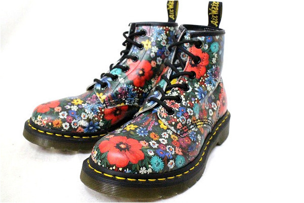 ドクターマーチン Dr.Martens ブーツ 花柄