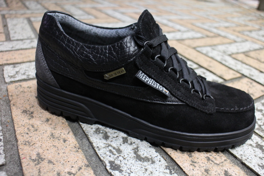 FUTUR × Graphpaper Mephisto smcint.com