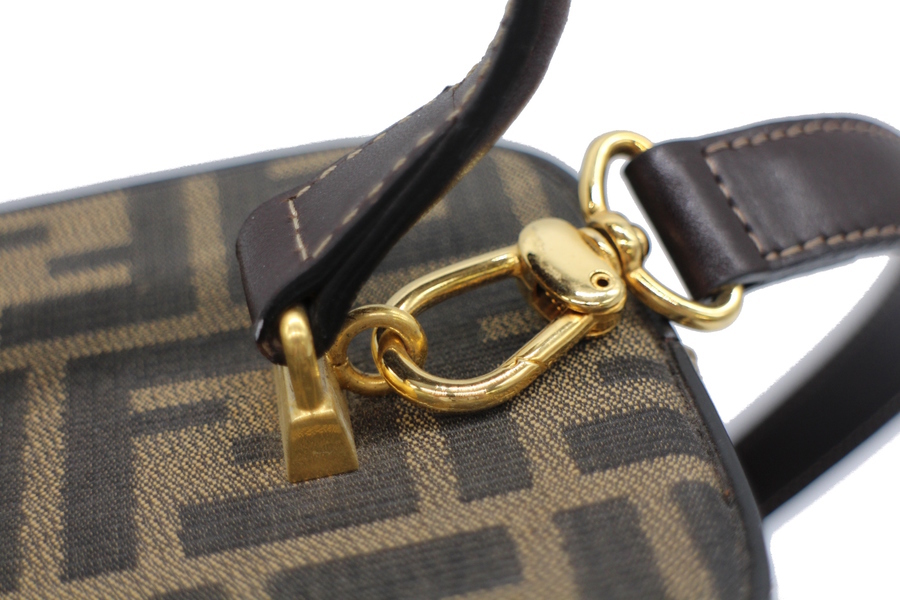 FENDI/フェンディー】ズッカ柄バニティバッグのご紹介。[2020.05.28