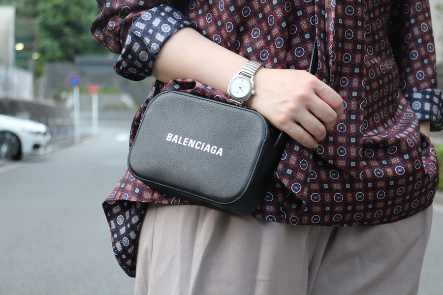 BALENCIAGA カメラバッグ　s