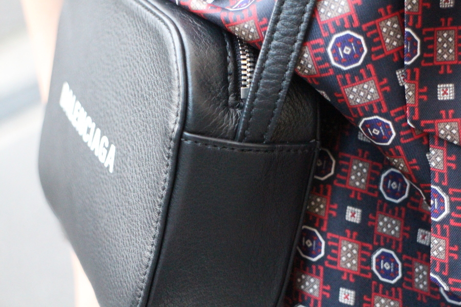 BALENCIAGA/バレンシアガ】から【EVERYDAY CAM BAG/エブリデイカメラ 