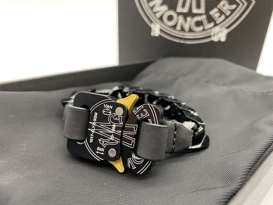 モンクレール MONCLER BRACELET