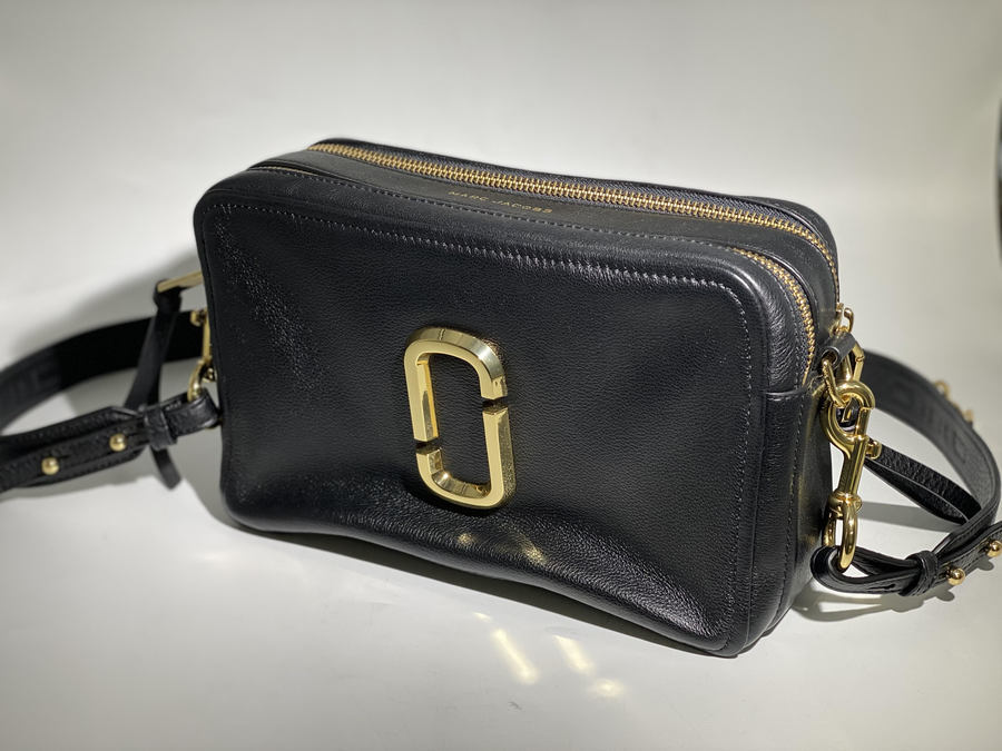 買取強化ブランド【MARC JACOBS/マークジェイコブス】から【ザ