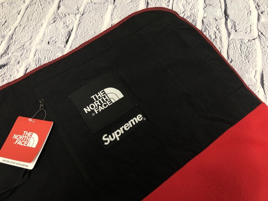 Supreme TheNorthFace フリースブランケットアーチロゴ