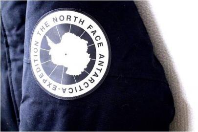 「THE NORTH FACEのANTARCTICA PARKA 」