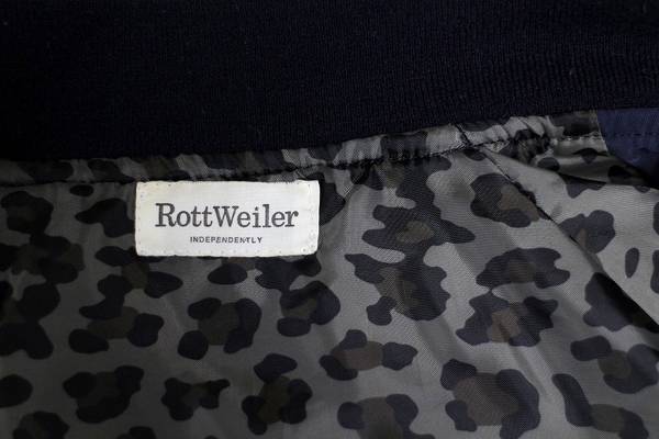 「ROTT WEILERのロットワイラー 」