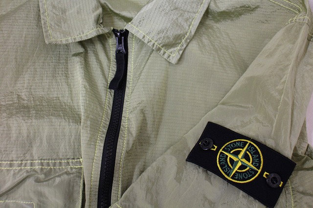 STONE ISLAND(ストーンアイランド)定番ナイロンメタルジャケット STONE ISLAND(ストーンアイランド)定番ナイロンメタルジャケット