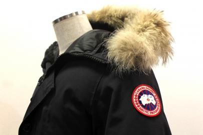 「インポートブランドのCANADA GOOSE 」