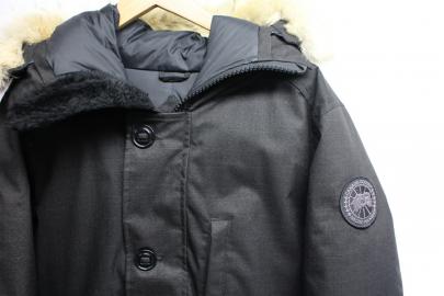 「インポートブランドのCANADA GOOSE 」