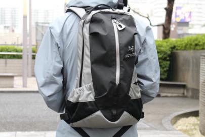 「アウトドアブランドのARC'TERYX 」