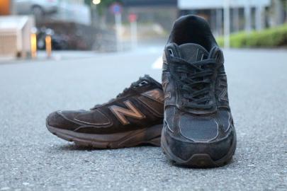 「スニーカーのNEW BALANCE 」