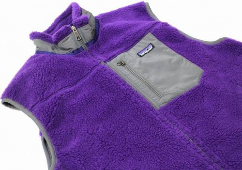 パタゴニアのクラシックレトロベスト